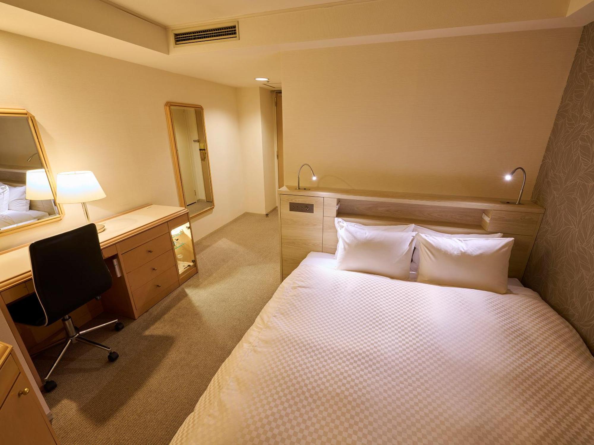 Utsunomiya Tobu Hotel Grande Bagian luar foto